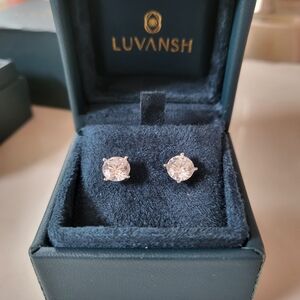 Vans 14k white gold  Earrings